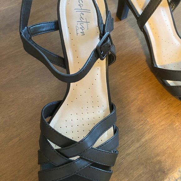 Clark's Adriel Way black leather sandals, size 10 - Picture 4 of 4